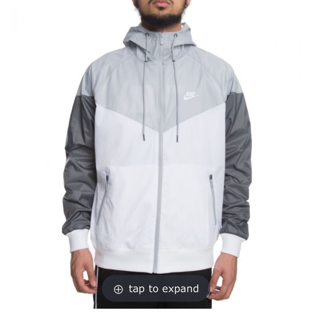 Nike Windrunner Jacket - XL